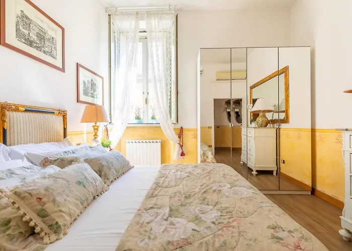Cozy And Chic Near Campo De Fiori Apartamento *