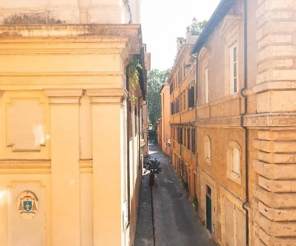 Cozy And Chic Near Campo De Fiori *