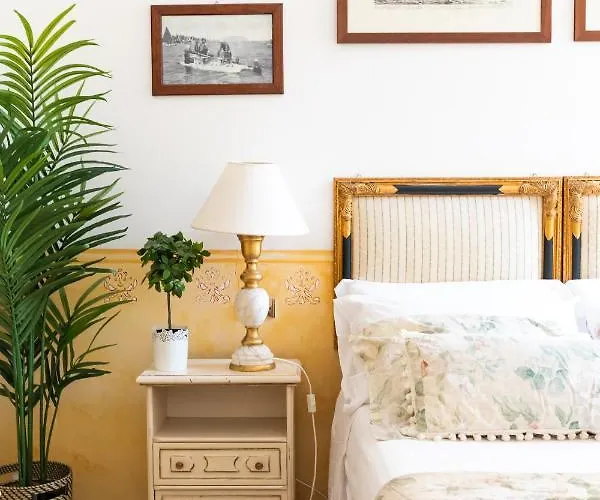 Cozy And Chic Near Campo De Fiori Apartamento Roma